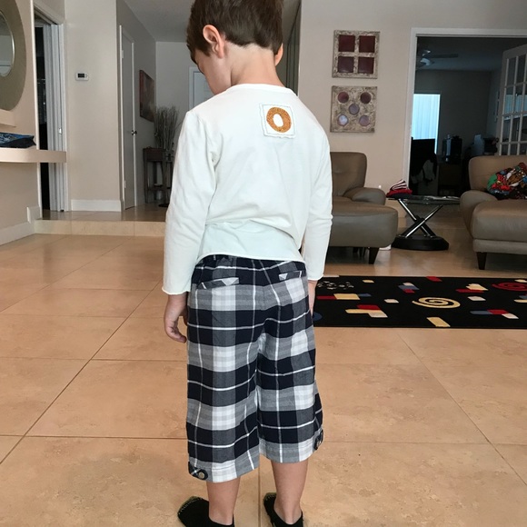 🎉HP🎉 Burberry boys shorts 🎉🎉 - Picture 8 of 8